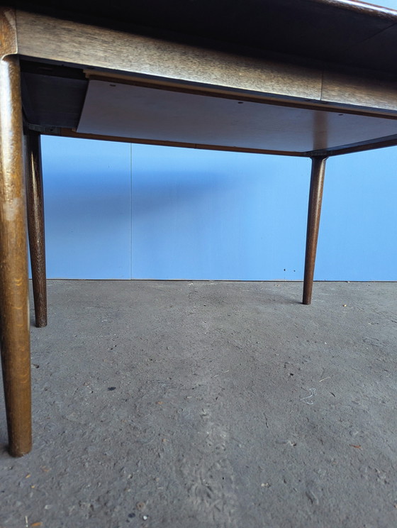 Image 1 of Mid-century Danish oval dining table - extendable - L149-249cm