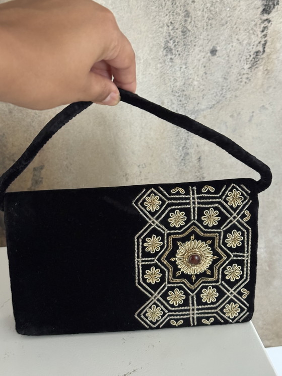 Image 1 of Geborduurde fluwelen tas met steentjes en gouden draden, clutch, vintage