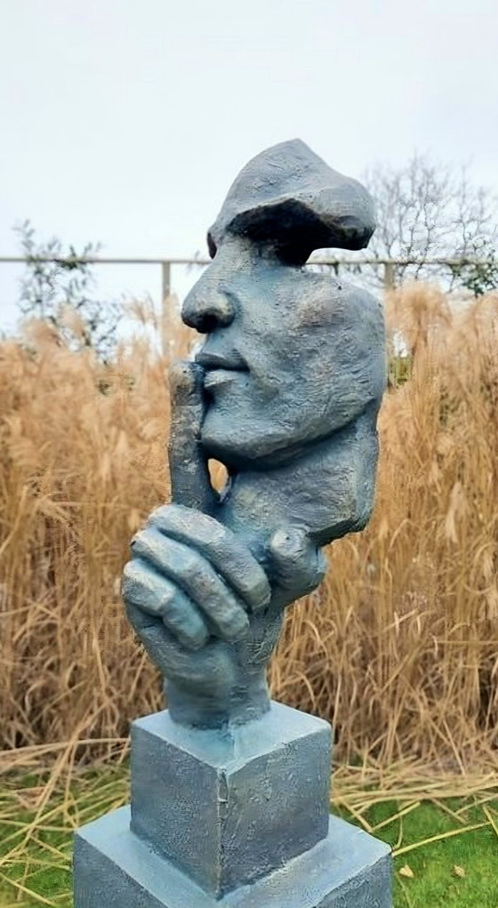 Image 1 of Sculpture Silence polystone 76 cm