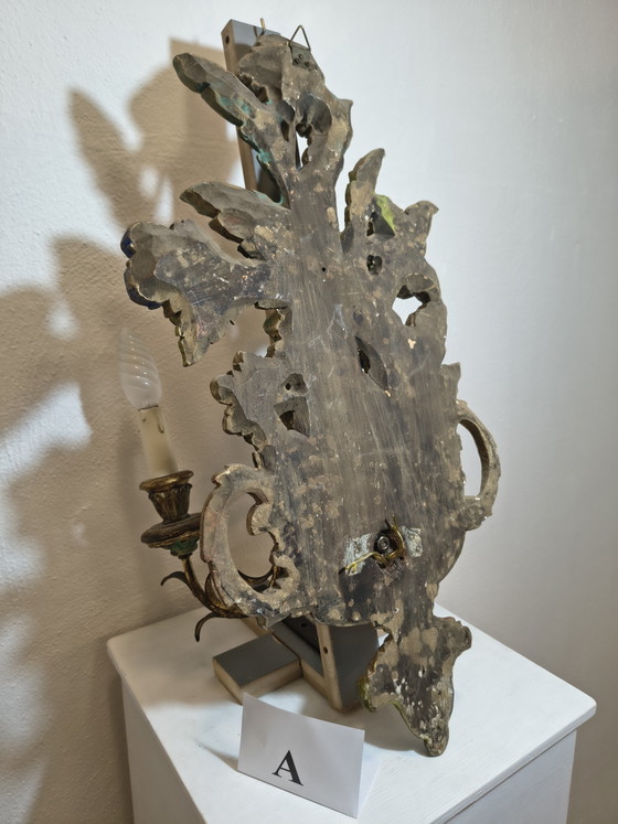 Handbemalte Wandleuchten aus Holz, Paar. – Metal, Wood (photo 6 of 12)