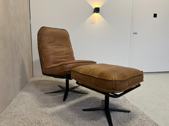 Image 1 of Poltrona Odin Cognac con poggiapiedi