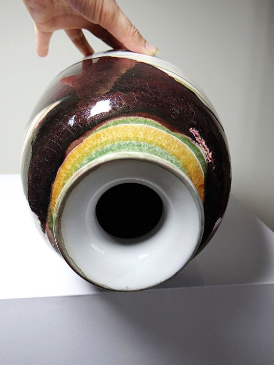 Large Vintage Handmade Ceramic Vase with Iridescent Luster 20th-21st Century – Artisanal (photo 12 of 13)