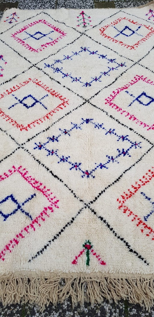 Handgeknoopt Berber kleed wol 243x154cm