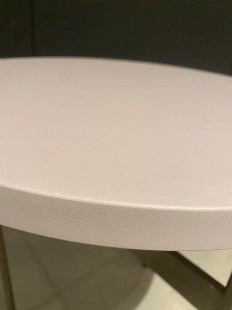 Image 1 of Leolux Tampa Round side table