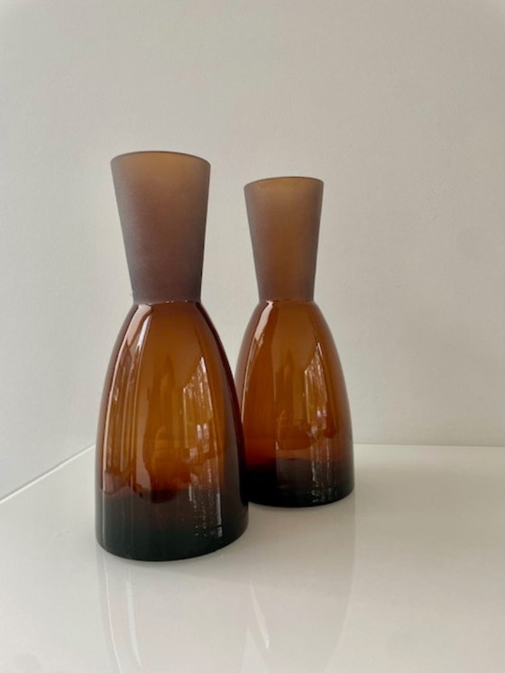 Image 1 of Set of 2 amber-colored Scandinavian design carafes / vases