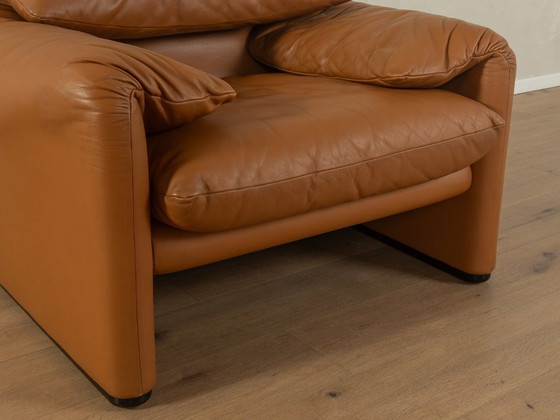Image 1 of 675 MARALUNGA fauteuil & poef, Vico Magistretti, Cassina, jaren 70, Vintage
