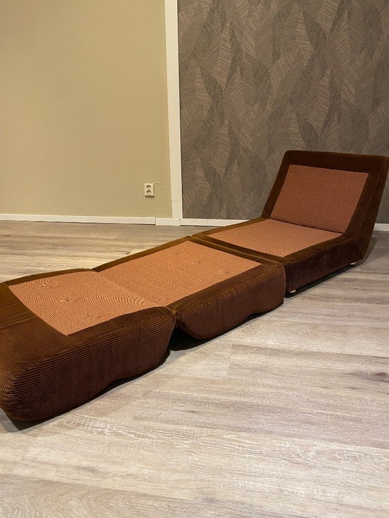 Image 1 of 1 chaise longue