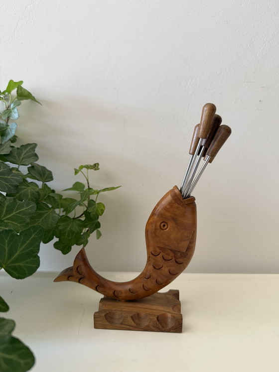 Image 1 of Palillos de cóctel de madera en soporte, década de 1970.