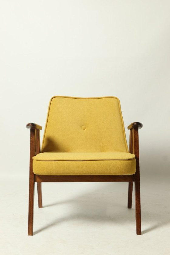 Image 1 of Fauteuil vintage en velours jaune doux, design Chierowsky