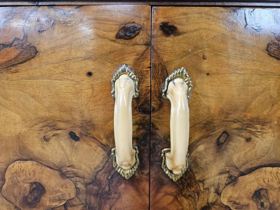 Pair of Art Deco burl wood nightstands, Brown (photo 8 of 15)