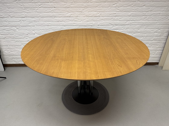 Image 1 of Leolux Trias Tafel 120 cm Kersenhout