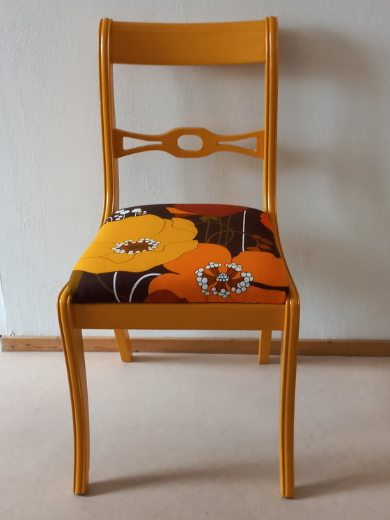 Image 1 of 2 chaises de salle à manger vintage
