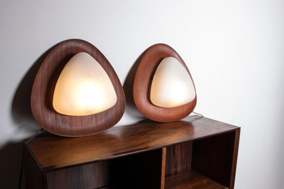 Image 1 of Paire d’Appliques Italiennes en Teck et Opaline par Goffredo Reggiani 1960