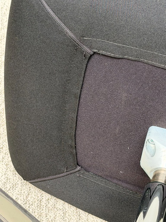 Cor Jalis Conference/Office Chair Design – Metal, Textile (photo 7 of 9)