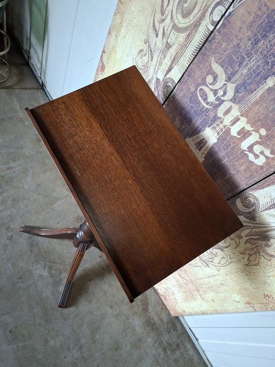 Image 1 of Leggio antico in rovere, porta menù, dimensioni 55x34cm e altezza 90cm.