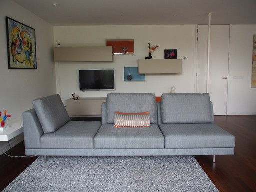 Divano dal design unico a 3 posti con elementi girevoli