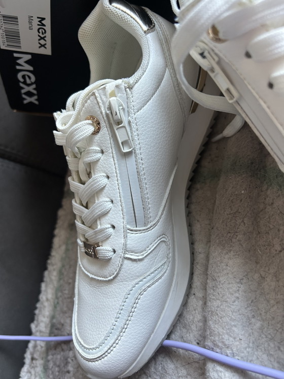 Mexx Sneakers Größe 38 – Geschenke, Plastic (photo 12 of 15)