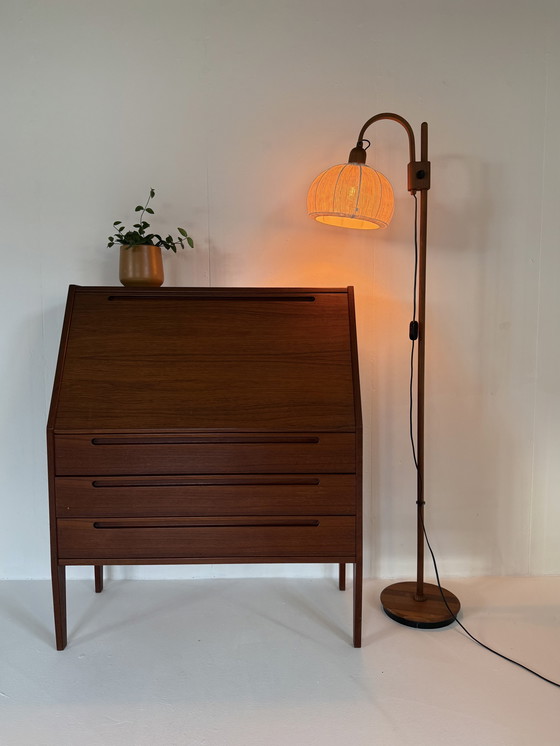 Image 1 of Lampada da terra vintage regolabile in teak, Domus '80