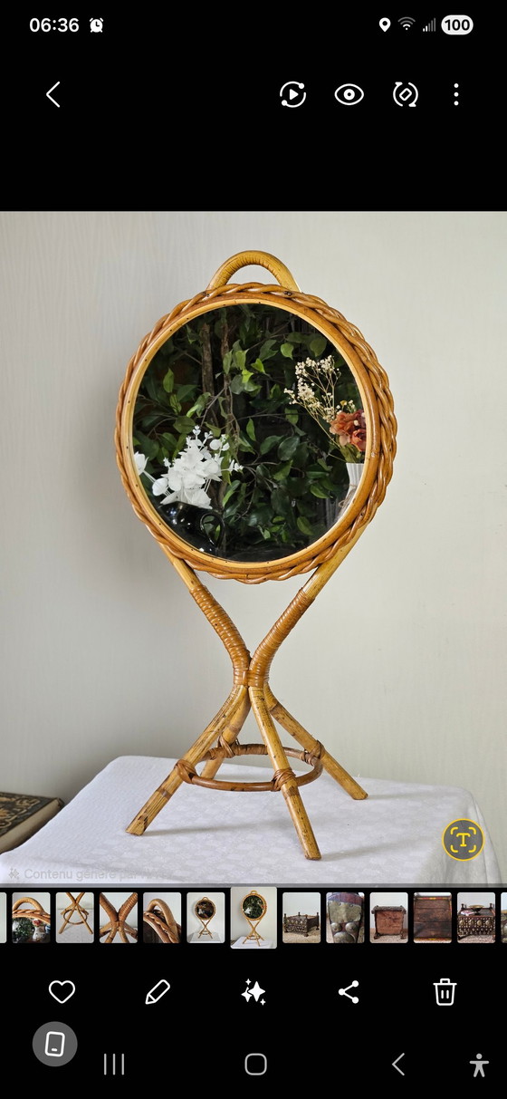 Double-sided mirror on a vintage rattan stand (photo 9 of 9)