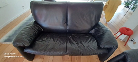 2 schöne schwarze Leolux Sessel in sehr gutem Zustand – Sofagarnitur, Leather (photo 5 of 6)