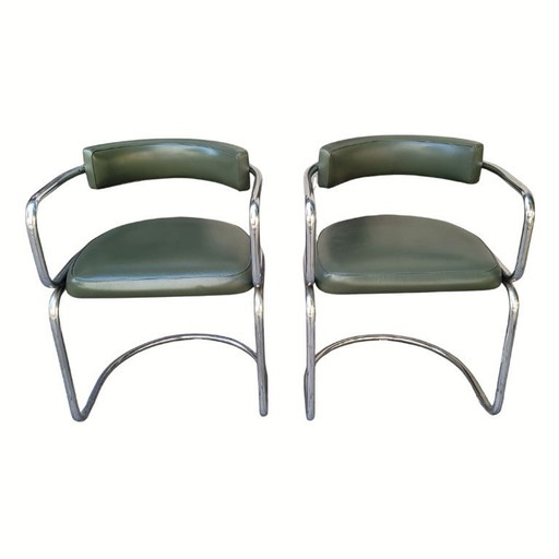 Een paar Bauhaus-fauteuils, verchroomd staal en groen leer, Moderne Beweging, jaren 70 – Zwitserland