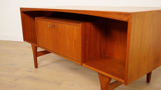Image 1 of Vintage-Schreibtisch | Dänisches Design | Teakholz | Valdemar Mortensen