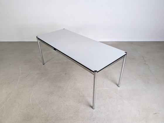 Image 1 of 2x USM Haller tafel resin wit bureau BTW parelgrijs