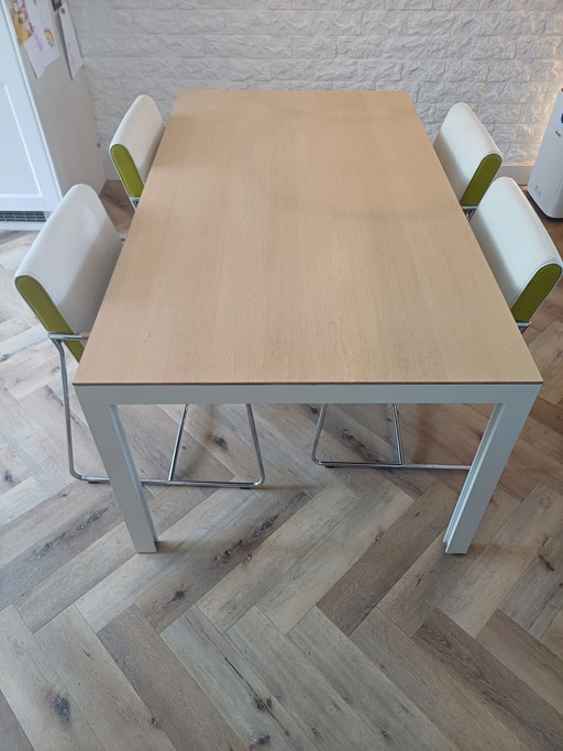 Four Leolux chairs – eetkamerstoelen, Leather, Wood