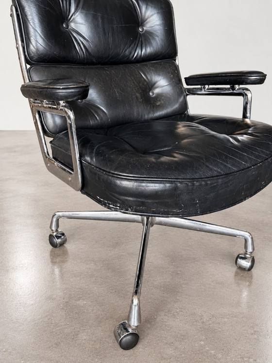Charles & Ray Eames Lobby chair – Herman Miller, Sillas giratorias, Cuero (photo 3 of 6)