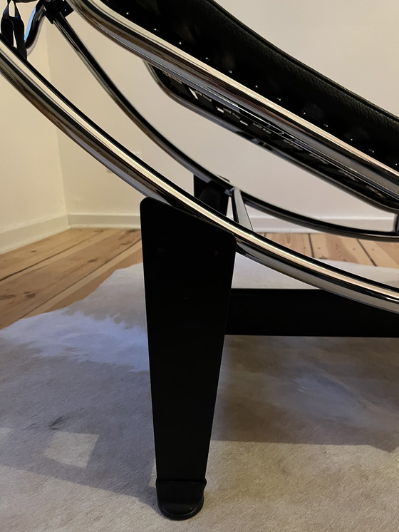 Image 1 of LC4 Le Corbusier Chaise Lounge Bauhaus Replica Cromata