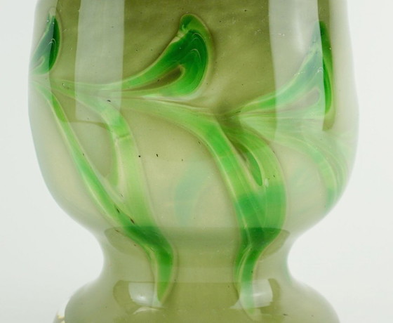 Image 1 of Vintage glazen vaas van Erwin Eisch, in verschillende tinten groen en helder glas.