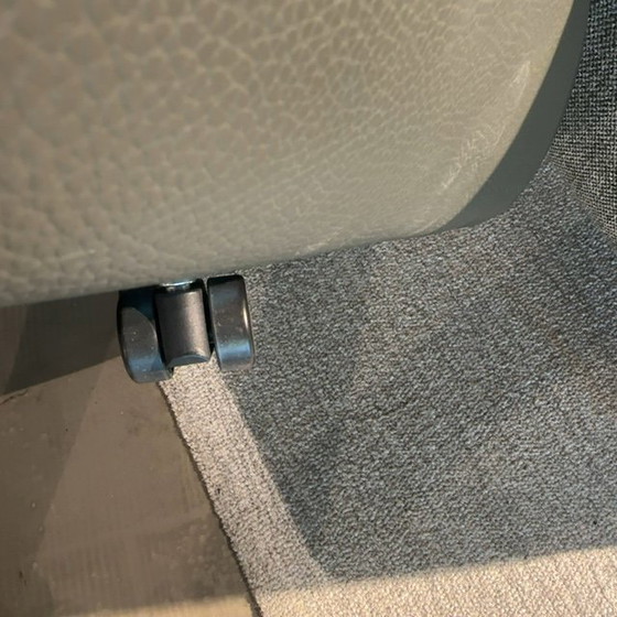 Image 1 of Puf Leolux Guadalupe