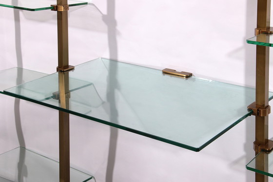 Image 1 of Peter Ghyczy, mobiletto da parete in ottone molto raro, modello R16, 1970