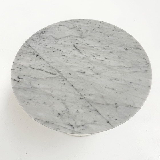 Image 1 of Low Tulip Side Table in Marble by Eero Saarinen for Knoll, 1970s