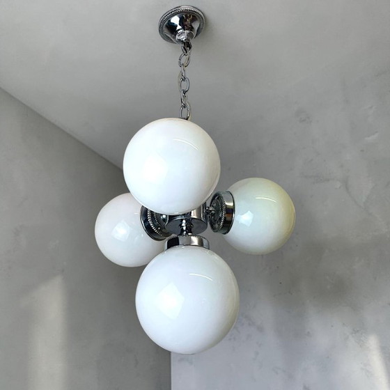 Space Age Chandelier in Chromed Metal with 4 White Opaline Glass Globes, 170s (photo 4 of 12)