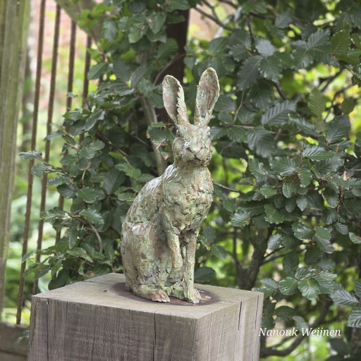 Bronze Sculpture Hare – beeldhouwkunst (photo 2 of 5)