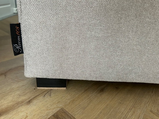 Image 1 of Divano angolare room108 beige grigio con pouf abbinato