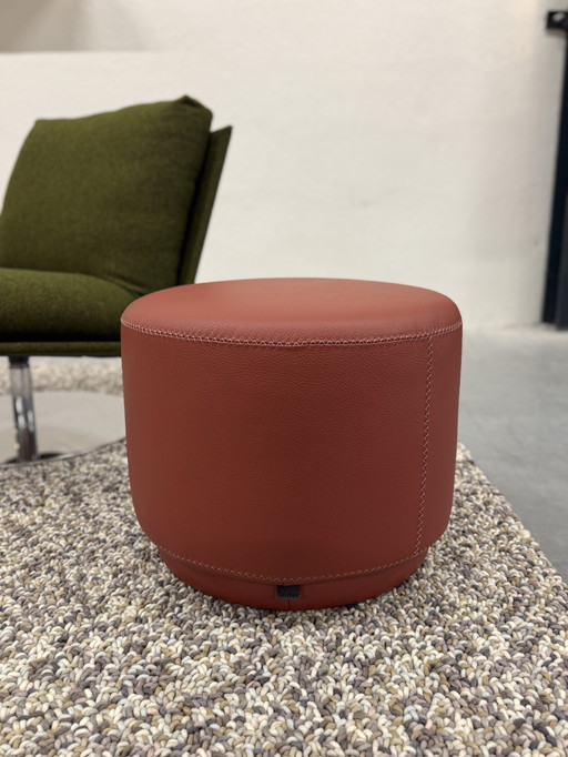 Leolux Bolmin Stitch Poef Senso Terre Cuite D50xH40