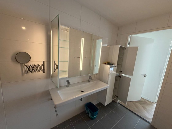 Complete badkamerinrichting: Villeroy & Boch bad, wastafel, – Meubels, Keramiek, Glas (photo 5 of 5)