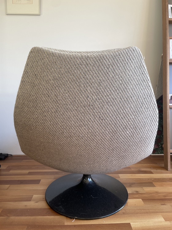 Image 1 of Artifort F511 stoel