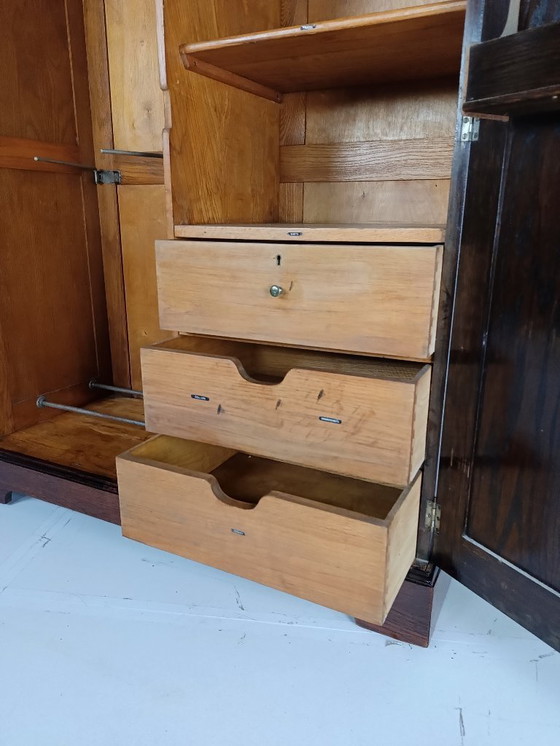 Image 1 of Superbe petite armoire enfant Art Déco