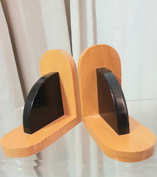 2 boekensteunen van beukenhout/zwart, postmodern, jaren 80