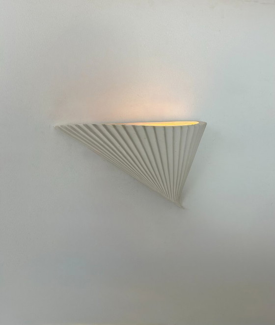 Image 1 of Wandlamp van wit mat gips, Frankrijk 1980