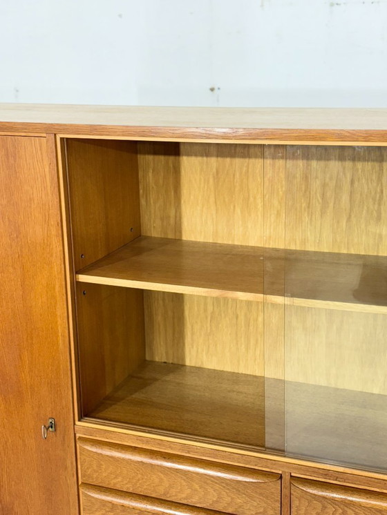 Image 1 of Mobile/credenza/armadio vintage per soggiorno in rovere, design di metà secolo.