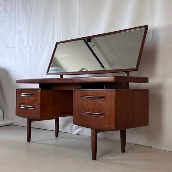 Image 1 of Cómoda “Fresco” de teca de Viktor Wilkins para GPlan, década de 1960