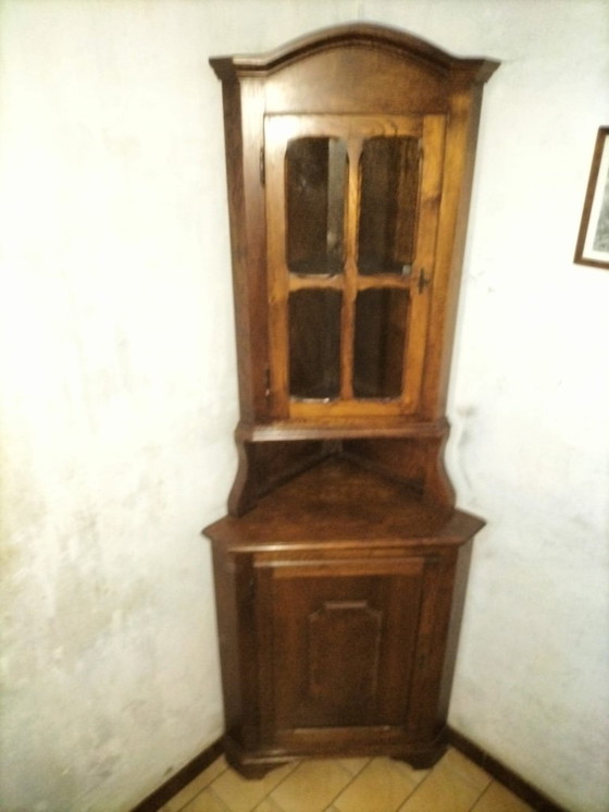 Image 1 of Armoire d'angle
