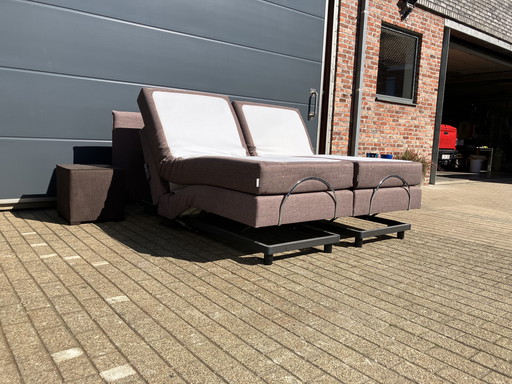 Auping Boxspring 180x200 2motor elektrisch Inkl Matratzen