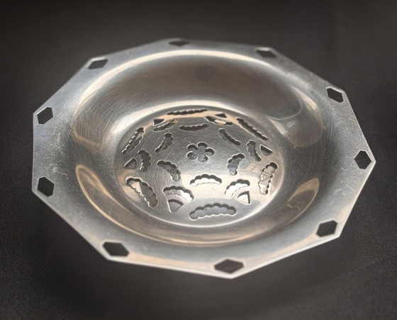 Image 1 of Plat à beurre Art déco en acier inoxydable : vaisselle française Coquillor