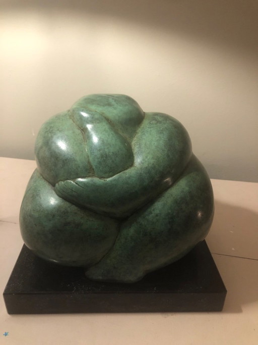 Beautiful Green Bronze Statue – beeldhouwkunst, Stone
