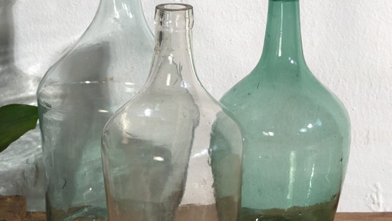 Antieke gekleurde mandflessen (ca. 1920). Set van 3 stuks #25 – Schalen, Glass (photo 3 of 10)